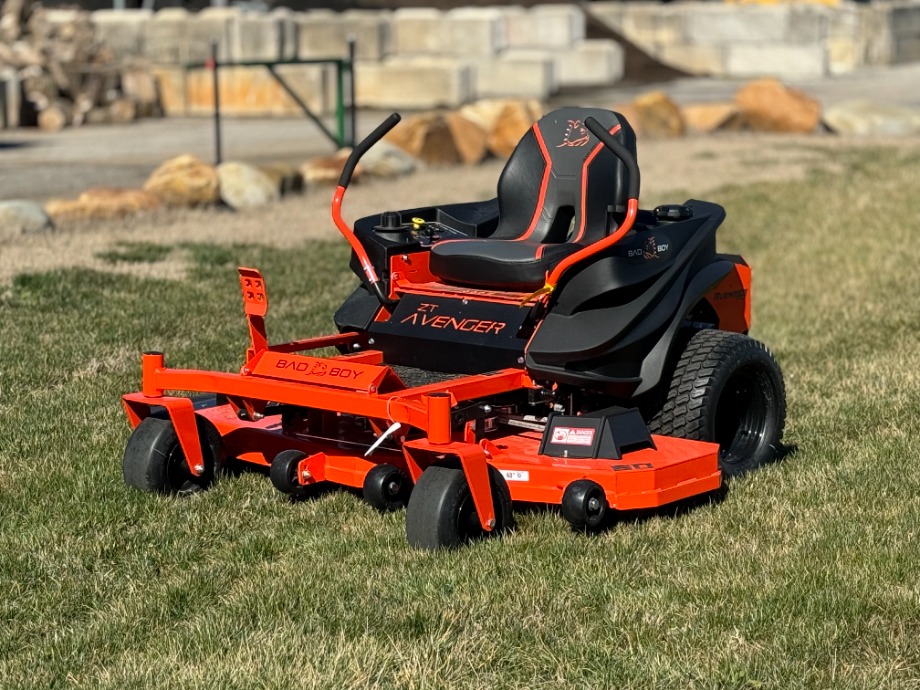 2024 Bad Boy ZT 60 Avenger  Bad Boy Mowers 