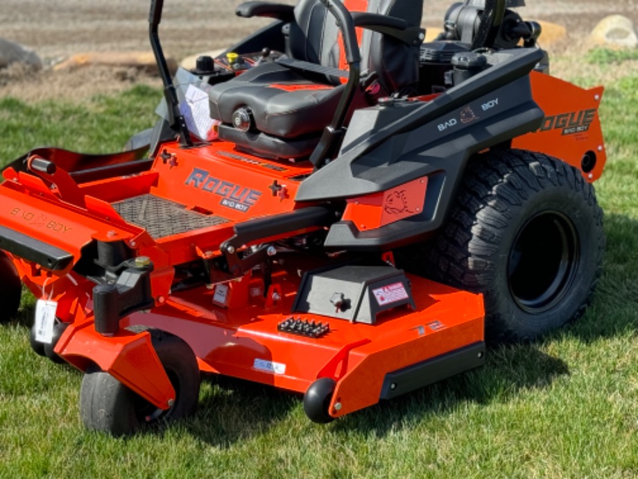 Bad Boy Rogue EFI Bad Boy Mowers 